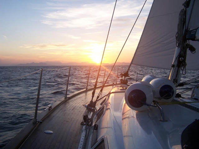 Sunset sailing 